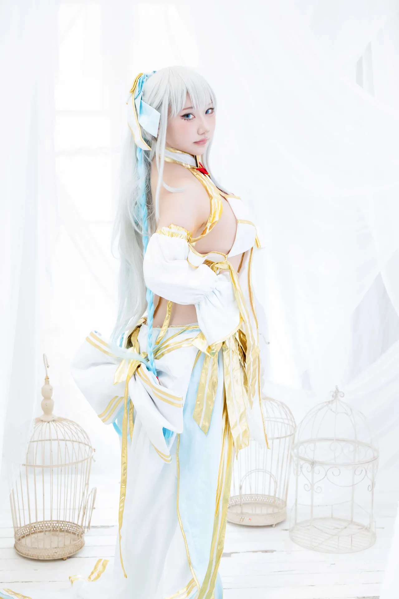 Shooting Star's (Saku) - Winter Queen-erohere206.webp